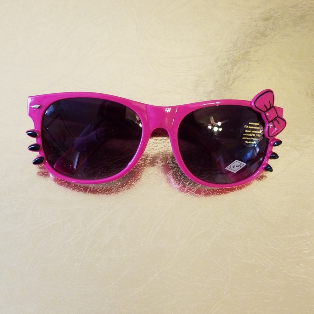 Hello Kitty Sunglasses